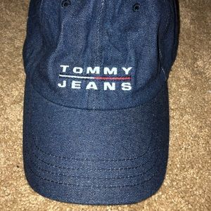 tommy jean hat